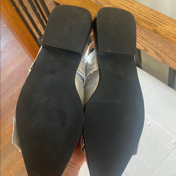 Silver Buckle Flats edgy metal hardware pointed toe sling back 11.5 42EU new - Picture 4 of 4